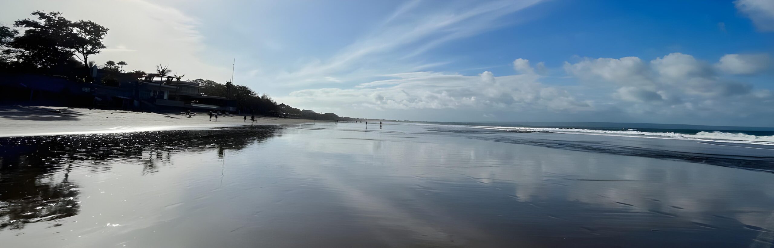 Kayu Aya Beach