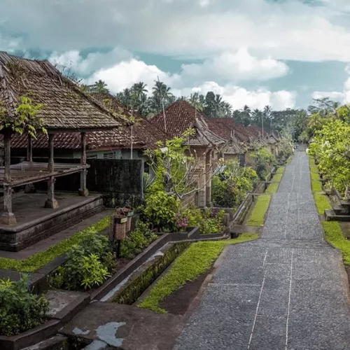 visit-desa-penglipuran