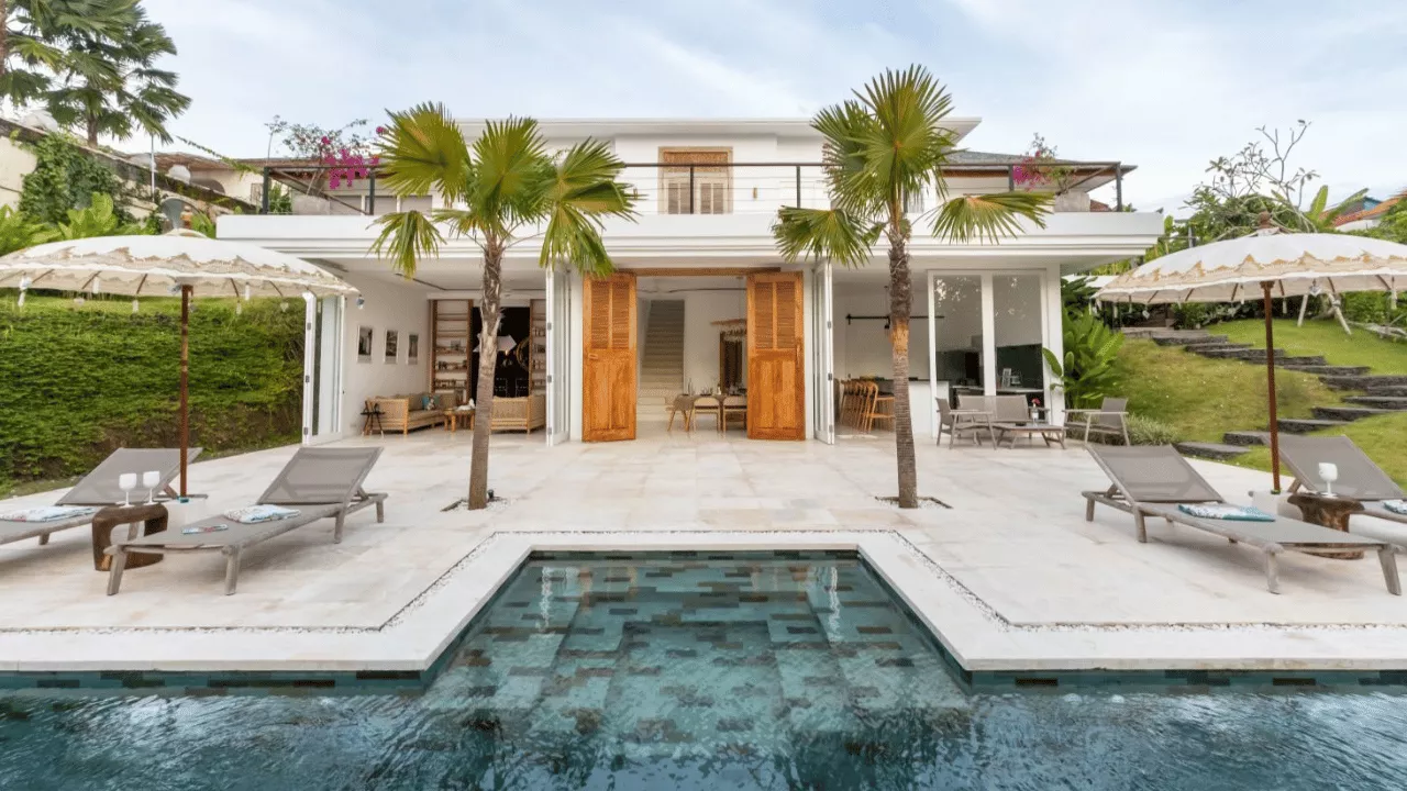 why-book-with-villa-buddy