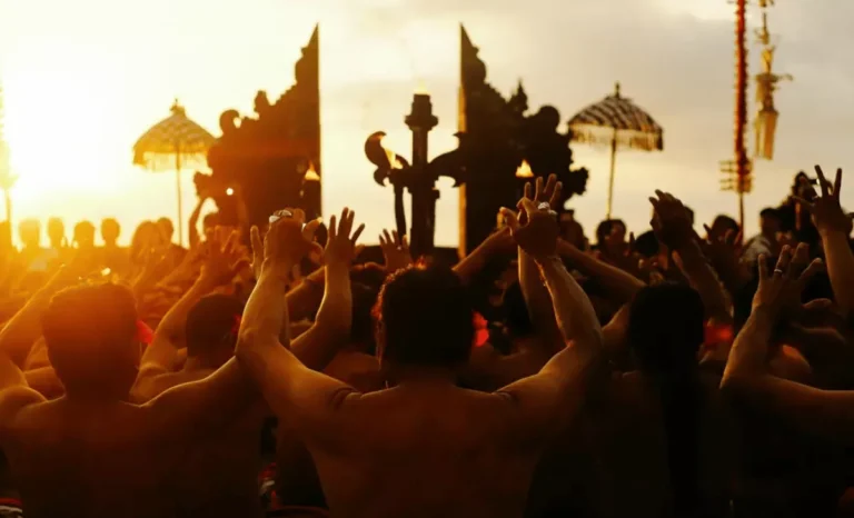 uluwatu-kecak-dance-fi
