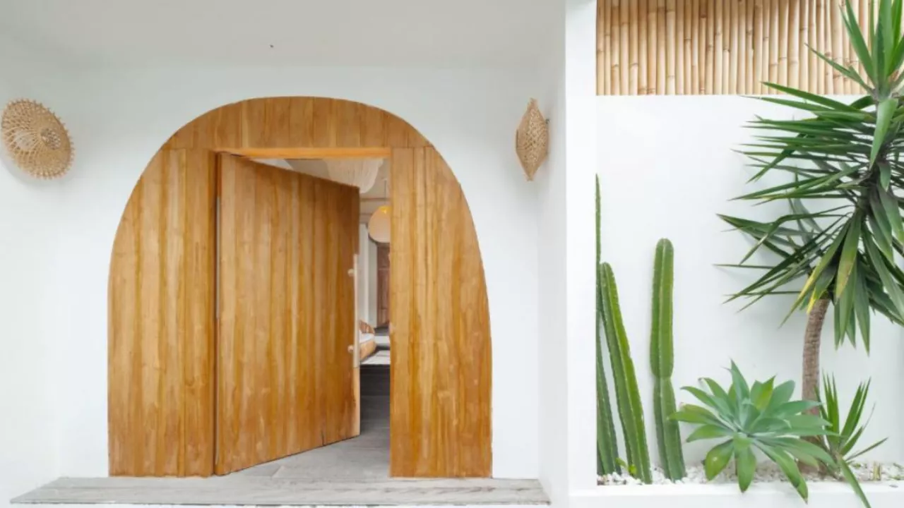 exploring-the-surrounding-area