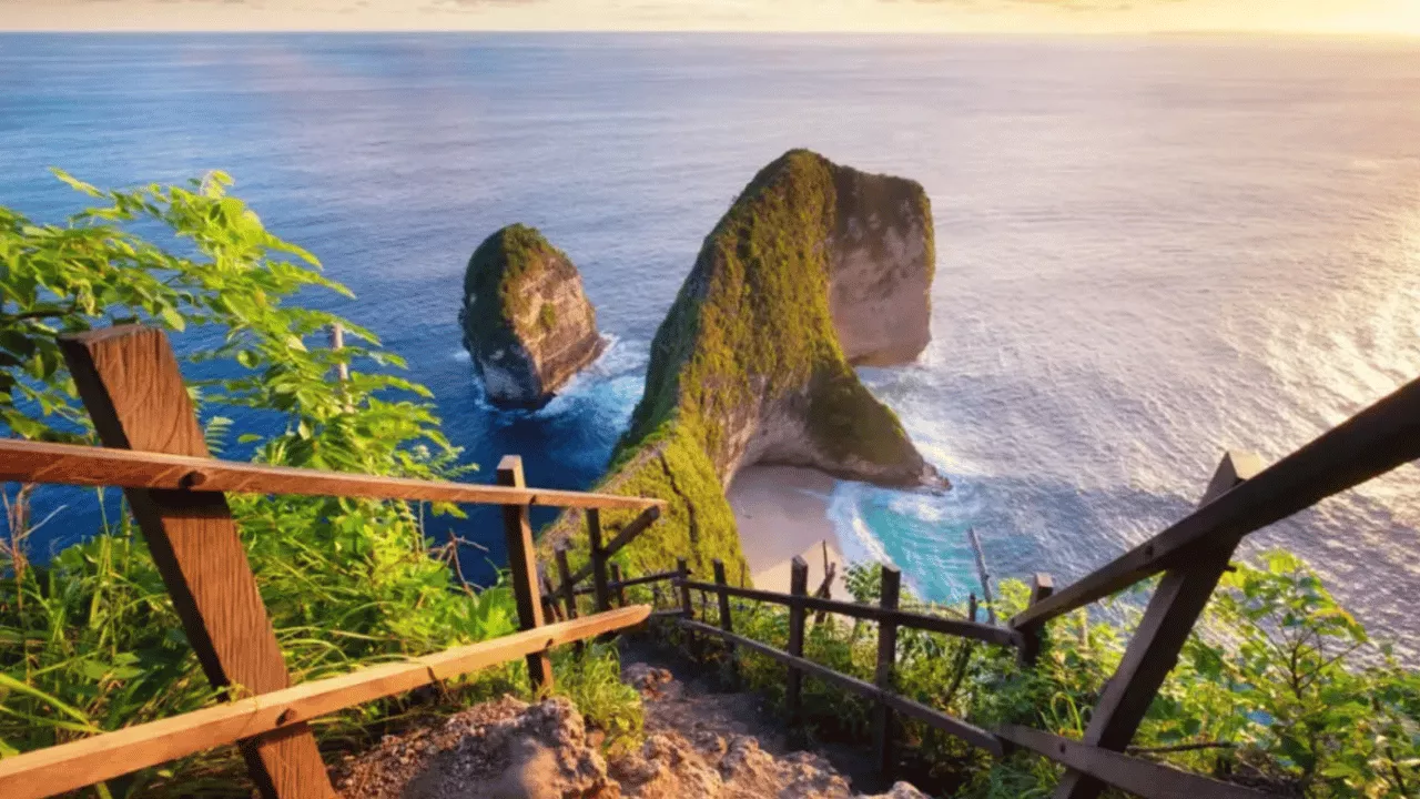 iconic-natural-attractions-to-visit-during-bali-holidays