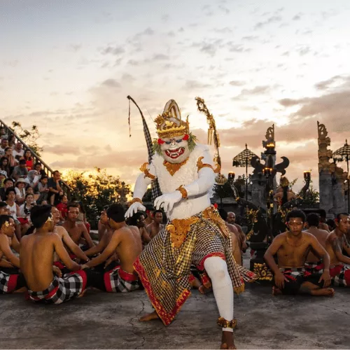 uluwatu-temple-and-the-kecak-fire-dance