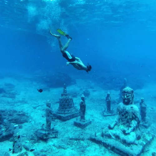 23-buddha-point-underwater-temple