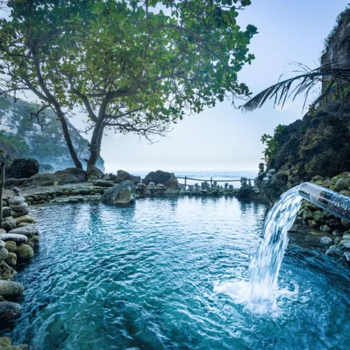 25-tembeling-natural-pool-and-forest