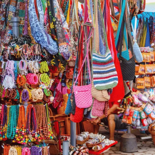 traditional-markets-and-art-villages