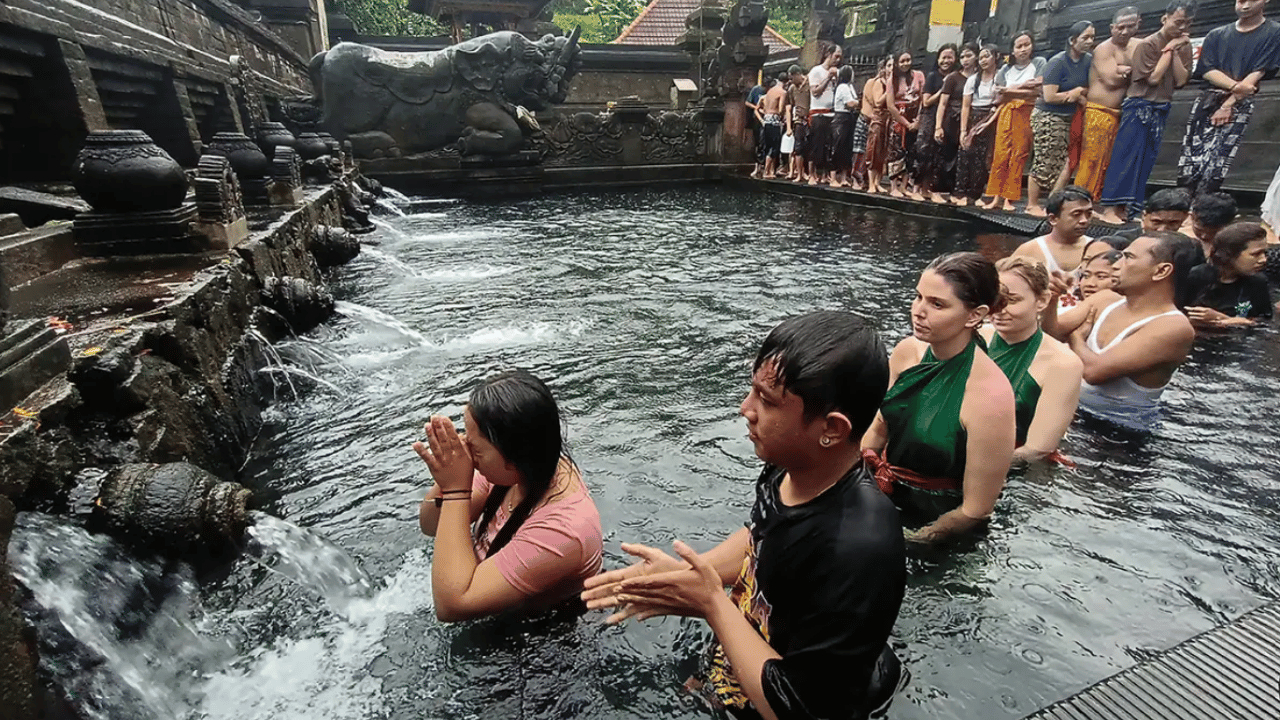 spiritual-significance-and-melukat-ritual