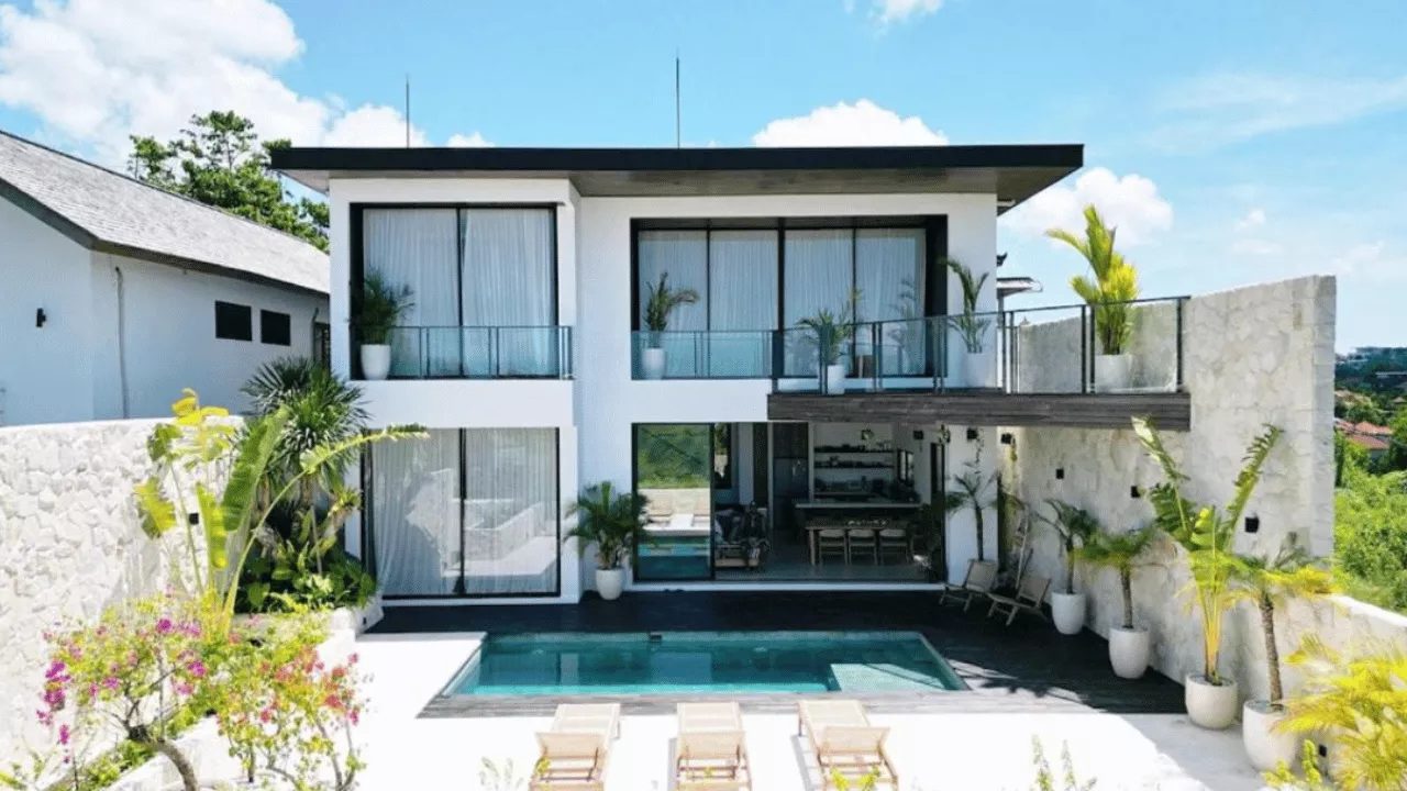 stay-near-melasti-beach-with-villa-buddy