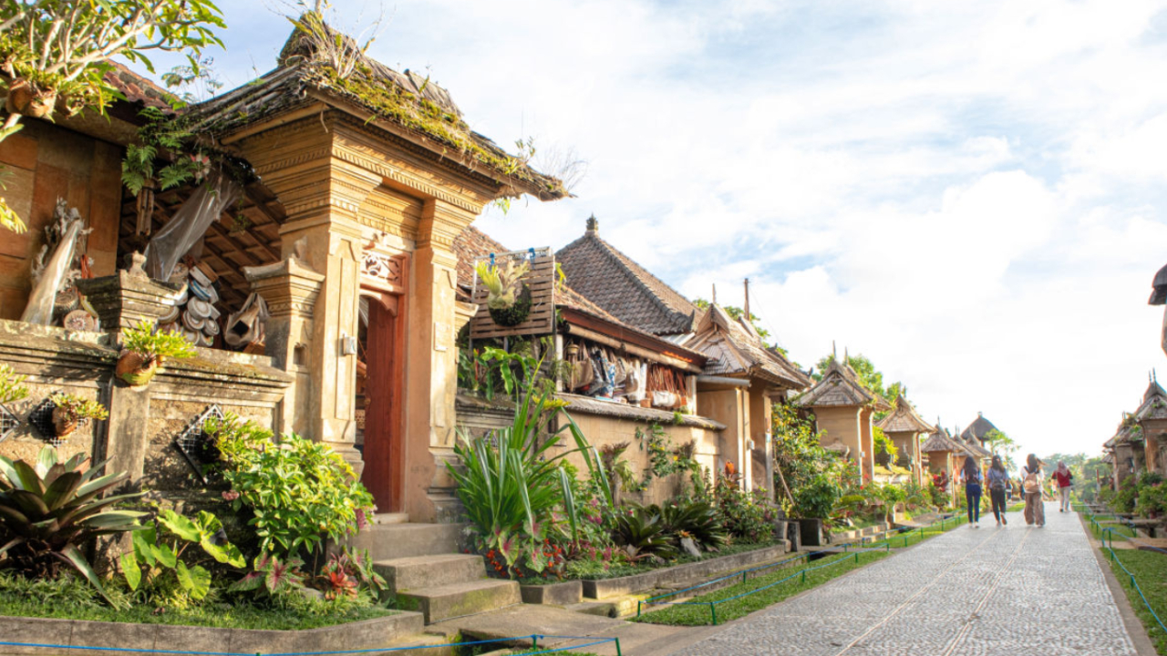 unique-architecture-and-village-layout