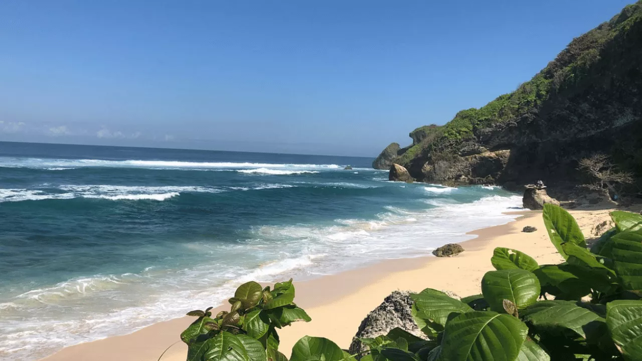 why-nyang-nyang-beach-stands-out-among-bali-beaches