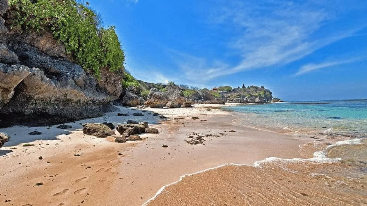 what-makes-pandawa-beach-special